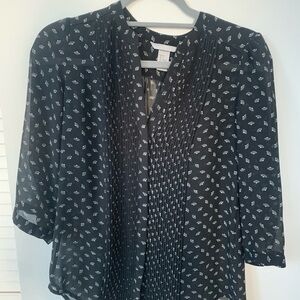 H&M White and Blue 3/4 Sleeve Buttoned Blouse